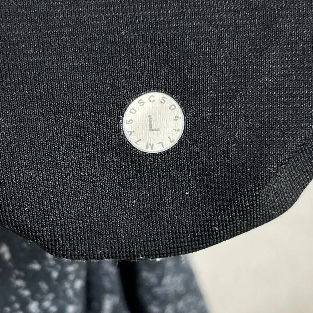 Lululemon T.H.E. Shorts Men's Large Black Speckled Mid-Rise Pockets Pull On Gym